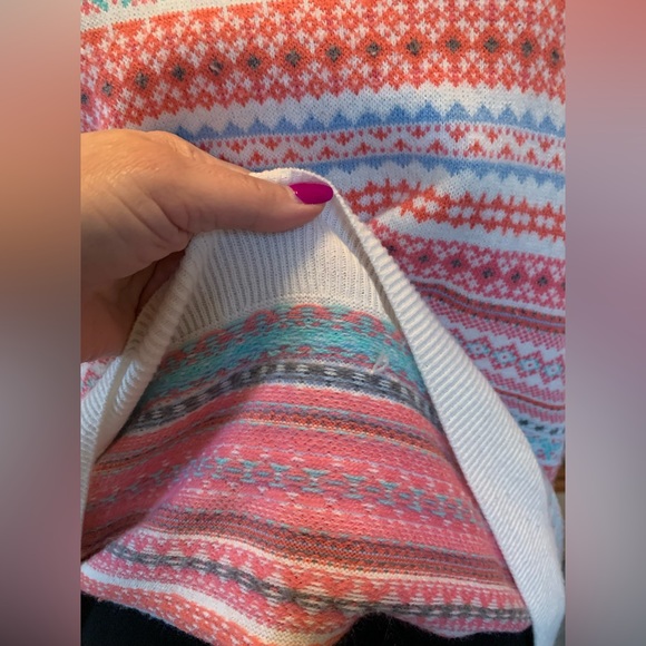 New York and Company Women’s/Ladies sweater, size medium, multi color - Picture 8 of 11